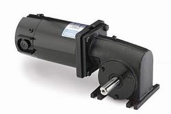 Leeson Electric M1135044.00, 1/4 Hp, 125 Rpm, 20:1, 90 Lb-in, 90 Vdc, TENV, Right Angle, SCR Rated DC Gearmotor