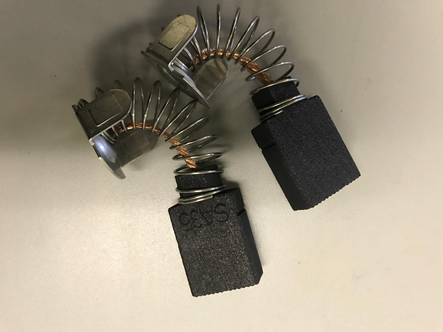Baldor Electric BP5000BK08SP, Replacement Brush, Grade SA35, W 5/8" x D 3/8" x L 7/8" (All Stock Brushes are sold in Sets of Two)